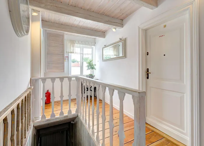 Dom & House - Port Monte Cassino סופוט