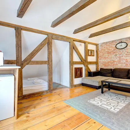 Dom & House - Port Monte Cassino アパート